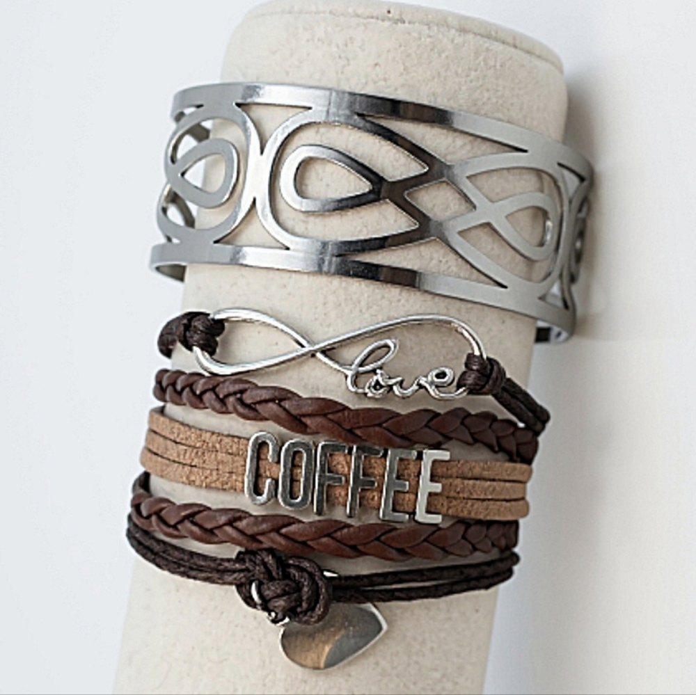 NWT! Boutique Boho Leather Bracelet Gift Set With Magnetic Closure